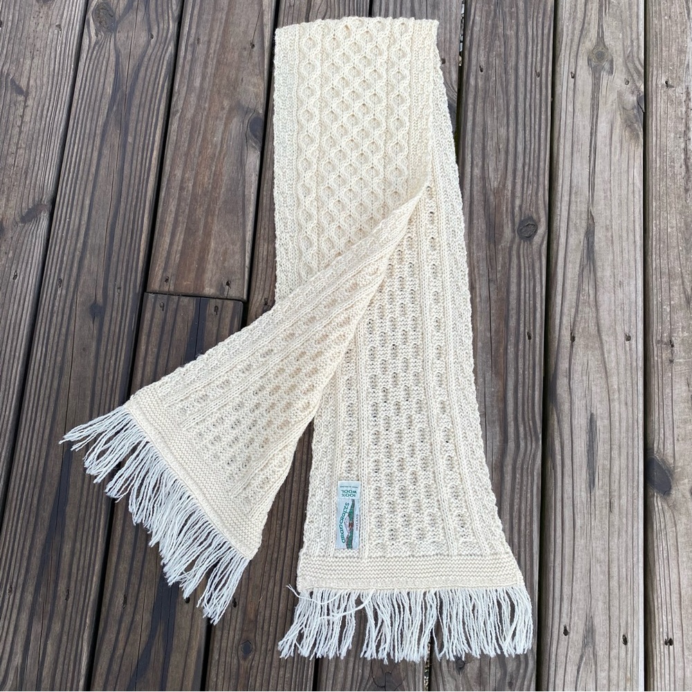 Aran Crafts Wool Honeycomb Pattern Knit Scarf